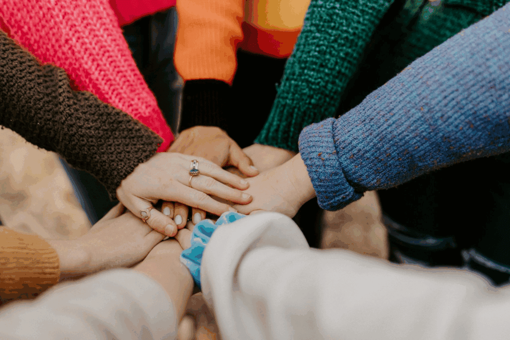 判斷可靠的維修中心的 4 種方式/Photo by Hannah Busing on Unsplash